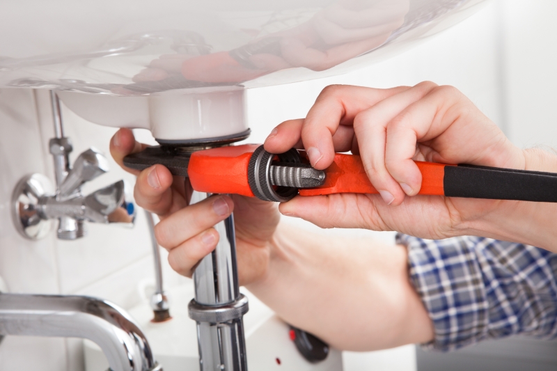 Emergency Plumber South Stifford, West Thurrock, RM20